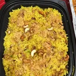 Garlic Butter Rice with Raisins 蒜蓉牛油饭配葡萄干