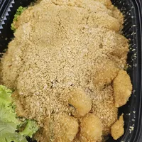 Click to see Crispy Cereal Prawn Ball