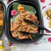 Click to see Creamy butter prawn with sweet corn