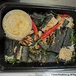 玉米脆片炭烤墨鱼油条配特制咸蛋黄酱 Deep Fried Charcoal Squid You Tiao with Cornflake Crumble & Salted Egg Yolk Dip