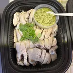 招牌姜茸鸡 Fragrant Poached Chicken with Chef’s Specialty Ginger Sauce