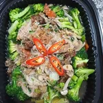 Broccoli with three mushrooms