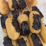 Mini Chocolate Éclair
