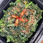 Stir Fry Kailan with Minced Garlic   (蒜香炒芥兰)