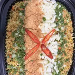 Thai Style Pineapple Fried Rice   (黄梨炒饭)