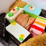 GDL 23 - Good Old Buttercream Cake Set