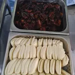 扣肉馒头 Braise Pork w/ Bun
