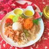 发财熏鱼片鱼生Prosperity Smoked Salmon Yu Sheng (10 pax) | Customer Photo | Delizio Catering Pte Ltd