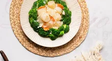 Broccoli Florets with Hokkaido Scallops | Delizio Catering Pte Ltd