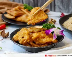 Salted Egg Pork Chop 金沙肉扒 | Customer Photo | Fong Fu Food Catering