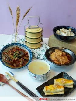 3 Dishes + 1 Soup Tingkat Menu | KCK Food Catering Pte Ltd