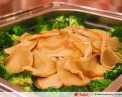 Broccoli with Abalone Mushroom | Customer Photo | Swatow Seafood