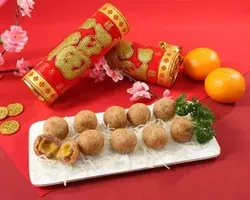 Salted Egg Custard Larva Taro Ball 金沙芋泥球 | Customer Photo | Xin Yi Pin Catering Pte Ltd