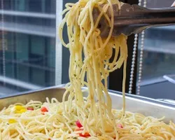 Spaghetti Aglio-Olio with Triple Capsicums | Customer Photo | Yea! Mama Catering